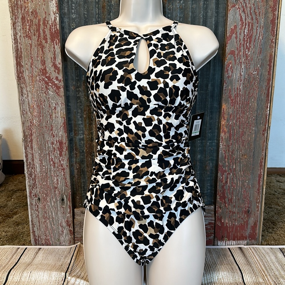 Women’s one piece swimsuit